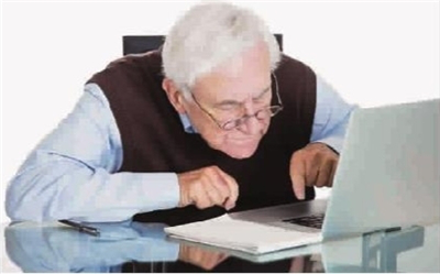 戴傳統(tǒng)老花鏡看遠(yuǎn)一片模糊，老花鏡怎么配？ 