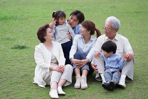 父母，需要一副美麗島老花鏡