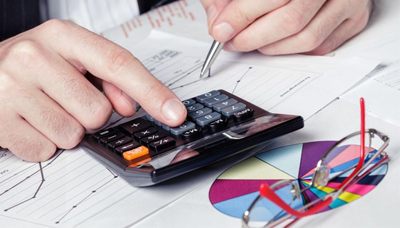 美麗島多焦鏡：傳統(tǒng)老花鏡的弊端，多焦鏡一副就解決了財務(wù)工作者的用眼煩惱