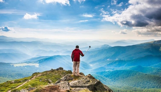 美麗島：戴上美麗島多焦鏡，世界再大也去得