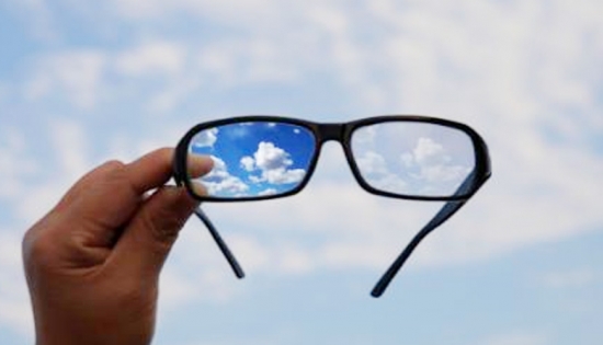 美麗島：戴上美麗島多焦鏡，世界再大也去得